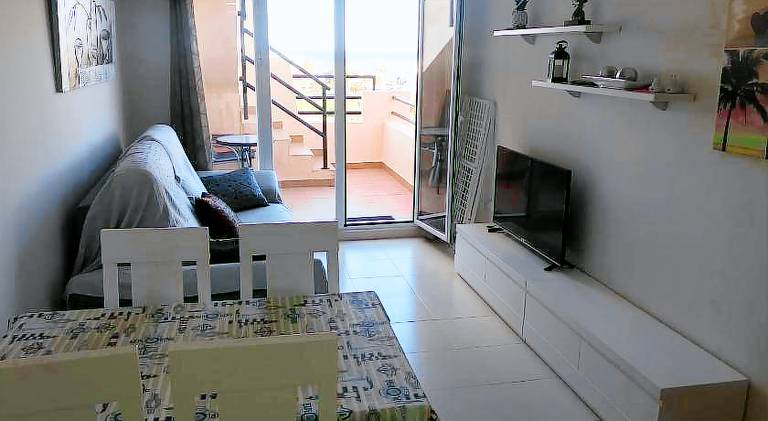 Fully equipped lovely rental apartment with barbeque, private pool & terrace | Pets are welcome — photo 2