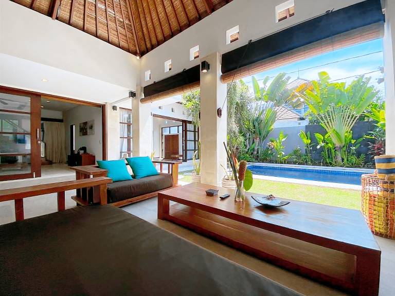 Villa with private pool, yard & BBQ — photo 5