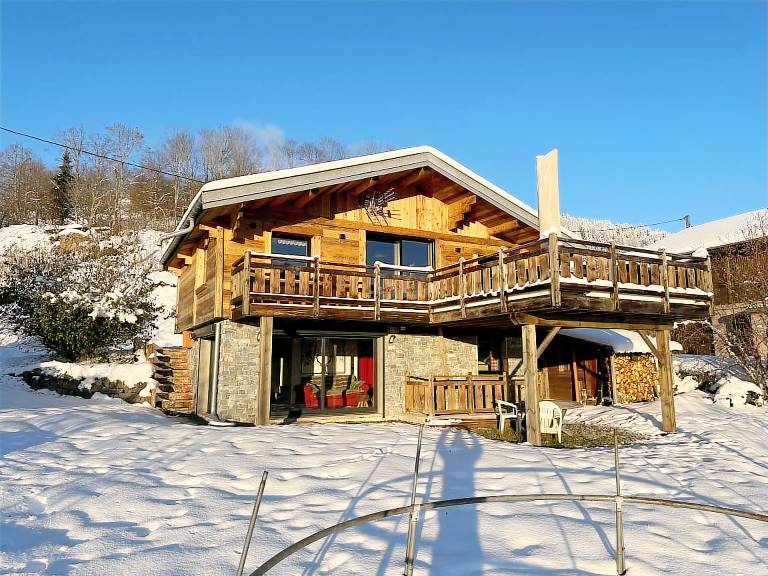 Fully equipped charming chalet with garden, barbecue & terrace | Mountain view | Pets are welcome — photo 2