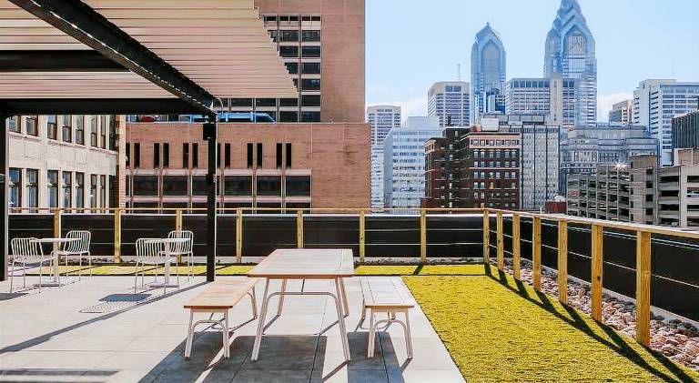 Serviced apartment with terrace | Next to Love Park — photo 5