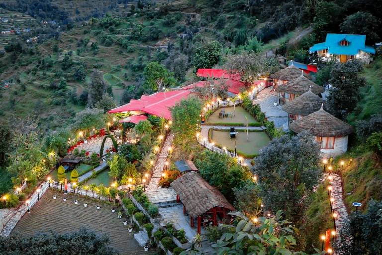 Aotel Pangot (Formerly Royal Cliff), Nainital in Kosiyakutoli