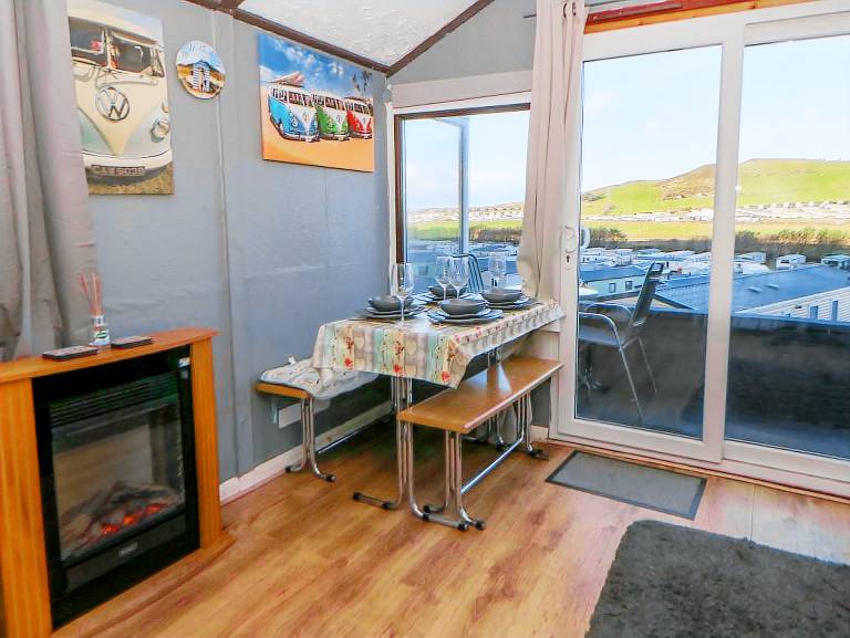 Family-oriented cottage | Beach view | Close to the beach | Pet-friendly — photo 4