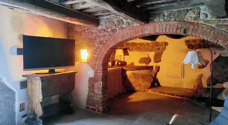 Rental apartment with 2 rooms for 4 persons in Roccastrada
