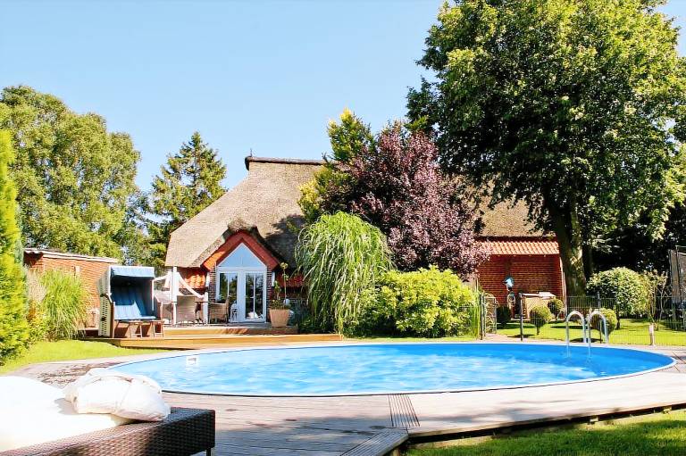 Dat Reithuus Haus Victorbur mit Pool und Dampfsauna