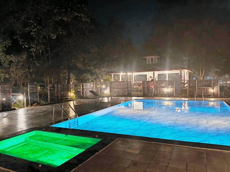 Ashoka Jungle Resort in Manpur