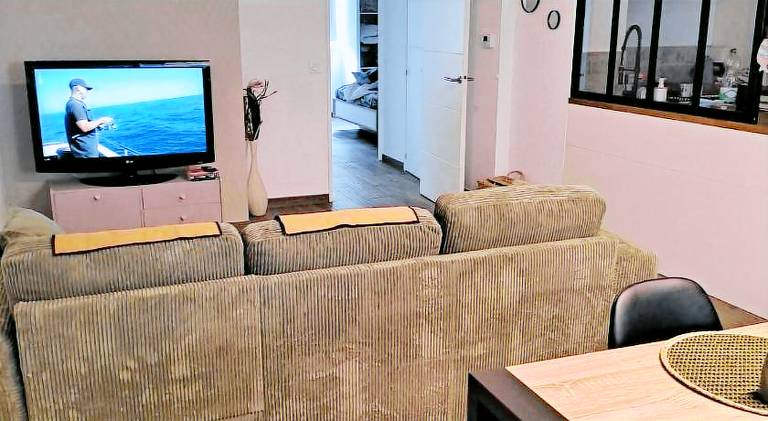 Holiday apartment with 2 rooms for 7 persons — photo 2