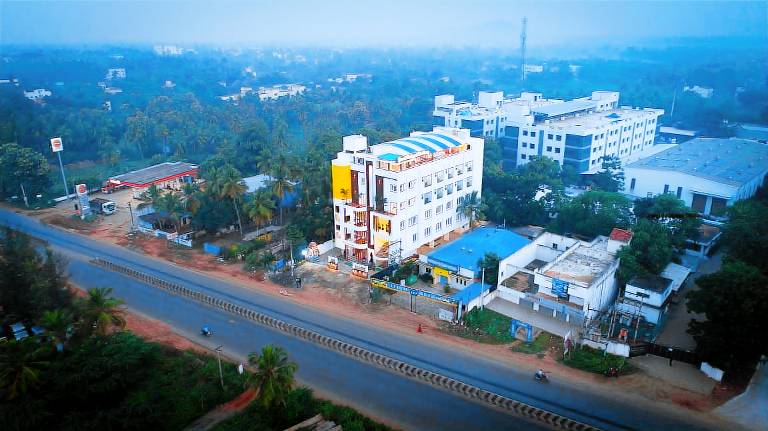 Grand Padappai Residency