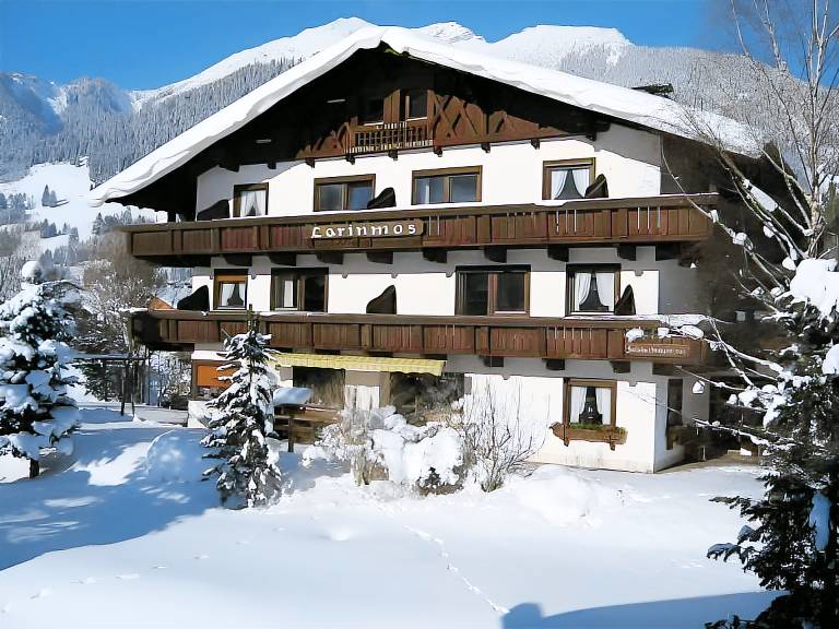 Rental apartment with terrace & garden in Lermoos