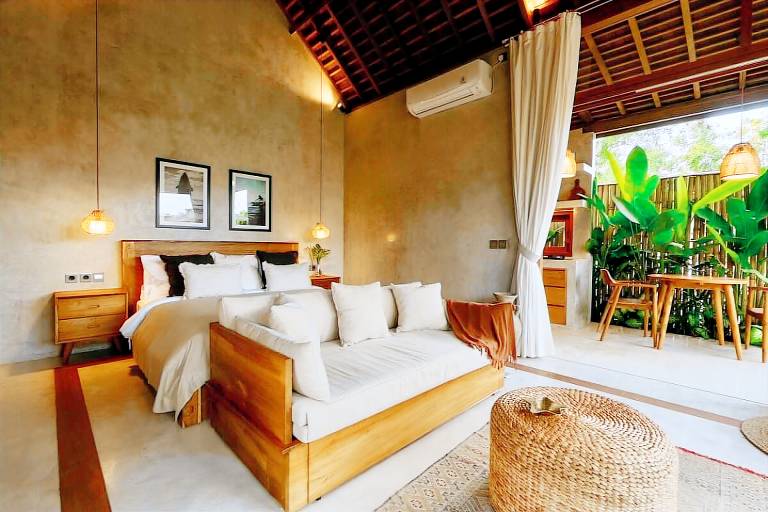NEW Stunning Uluwatu Villa • 2 Min to Beach in Pecatu