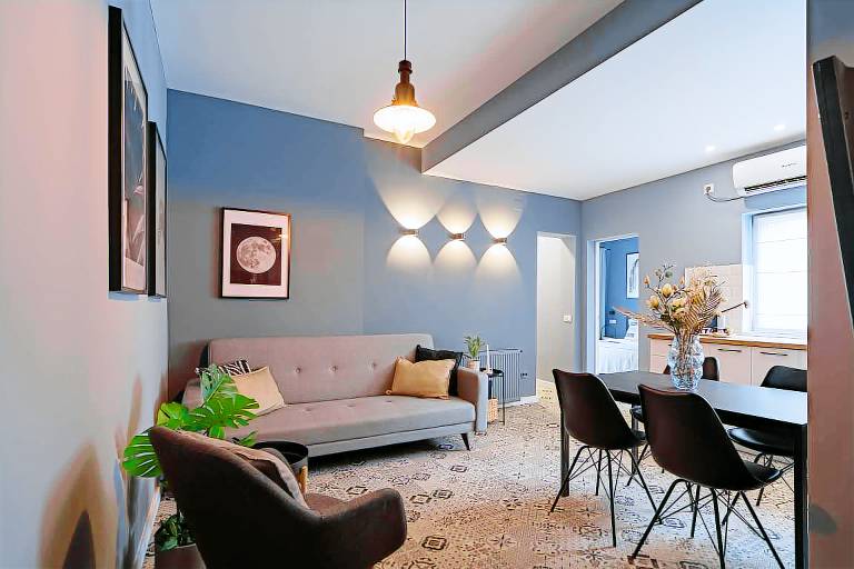 Holiday apartment with fast internet | Close to Palace of the Parliament — photo 2