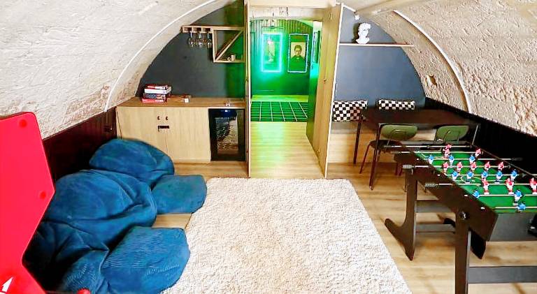 L'ARCADE SECRETE Appartement climatise, Jacuzzi, Borne d'arcade Bordeaux centre — photo 4