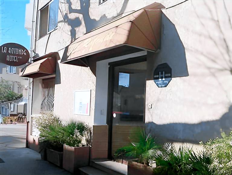 Hotel La Rotonde in La Ciotat