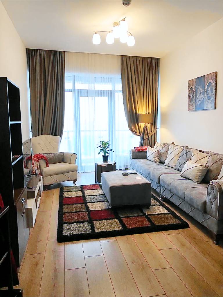 Rental apartment with pool — photo 2