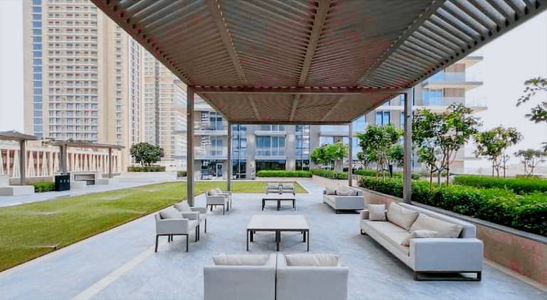 White Sage Sun and Sand 1BR at Beach Isle Emaar BeachFront — photo 4