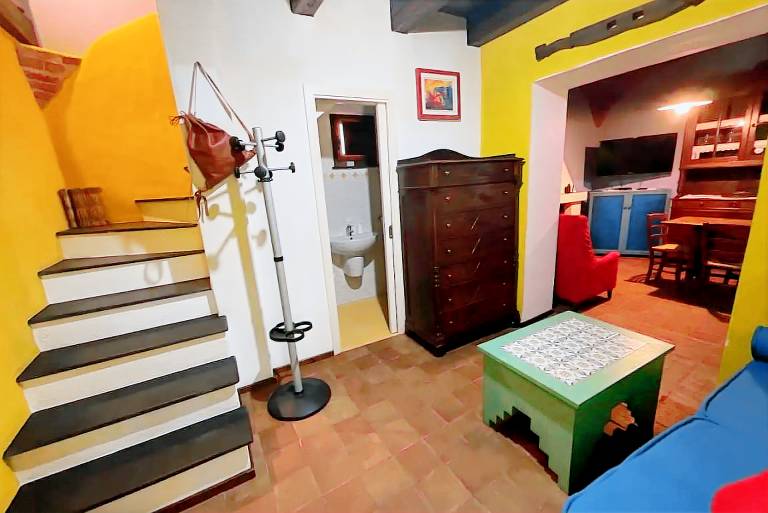 Family-oriented house with yard, BBQ & patio | City view | Dogs allowed — photo 3