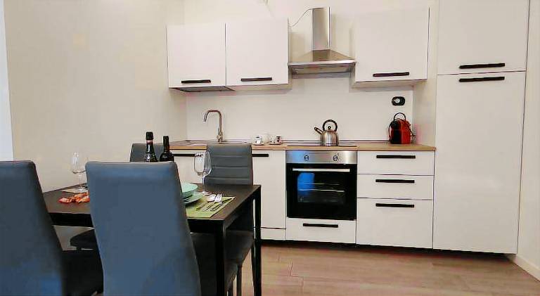Holiday apartment with garden & pool — photo 4