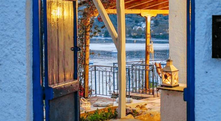 Vacation home with patio & yard | Close to the beach | Perfect for remote work | Pets allowed in Skiathos