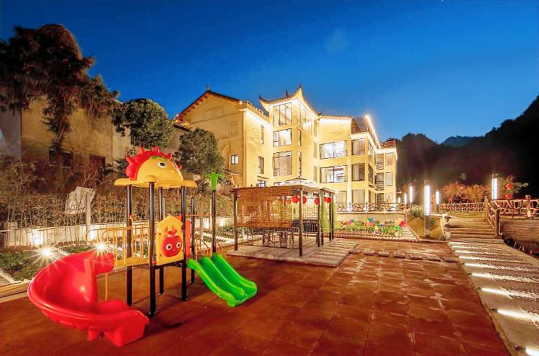 Zhangjiajie Valley Love Holiday hotel — photo 5