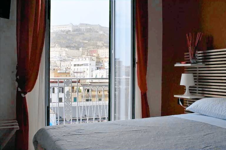 Bed & Breakfast  Mergellina