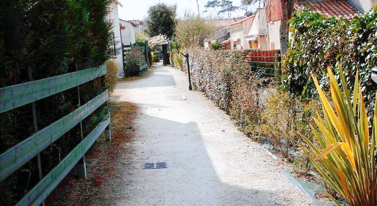 Rental apartment with 2 rooms for 5 persons in Royan