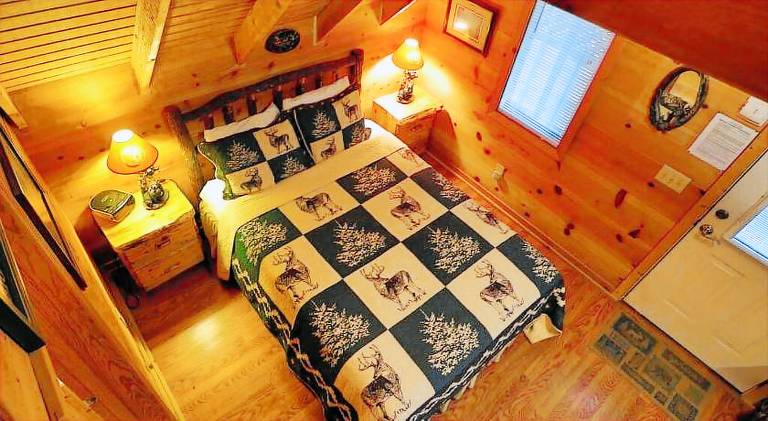 Vacation home with 1 room for 2 persons in Helen, GA