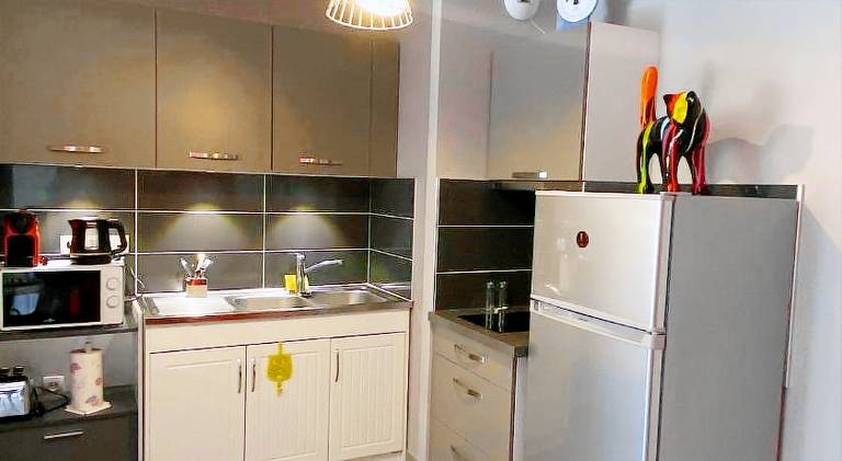 Apartment with terrace — photo 3