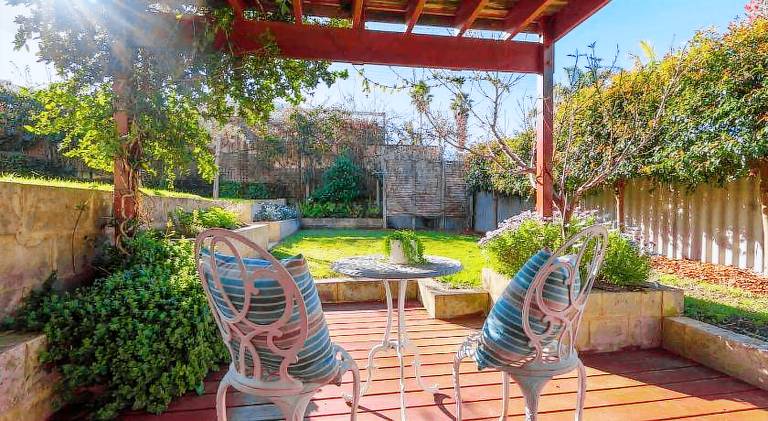 300 m&sup2; Ferienhaus