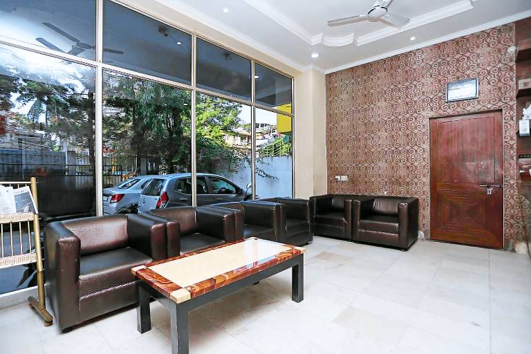 OYO Hotel Blue Moon — photo 5