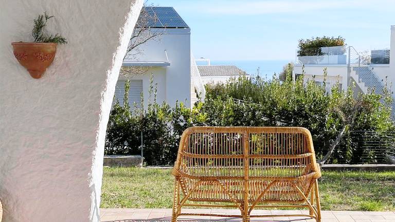 Child-friendly holiday apartment with yard | Sea view | Pet-friendly in Camerano