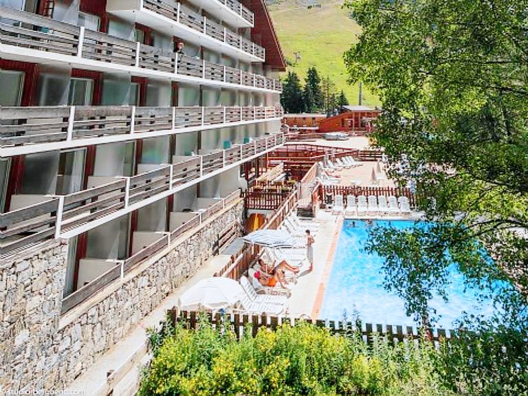Studio with heated pool | Ski nearby | Pets are welcome — photo 2