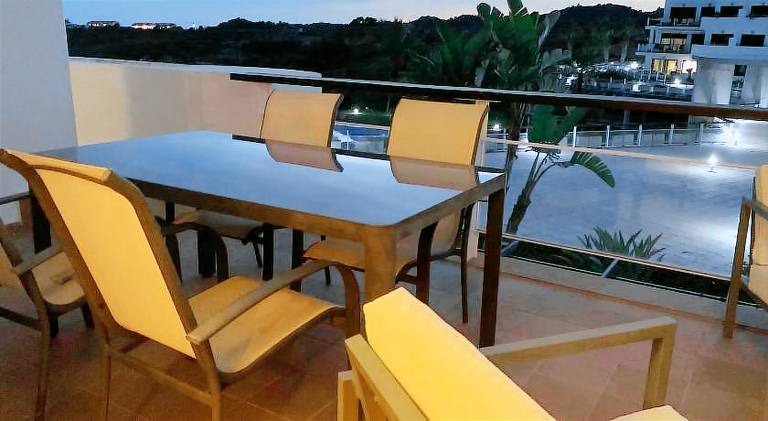 Holiday apartment with pool & jacuzzi — photo 3