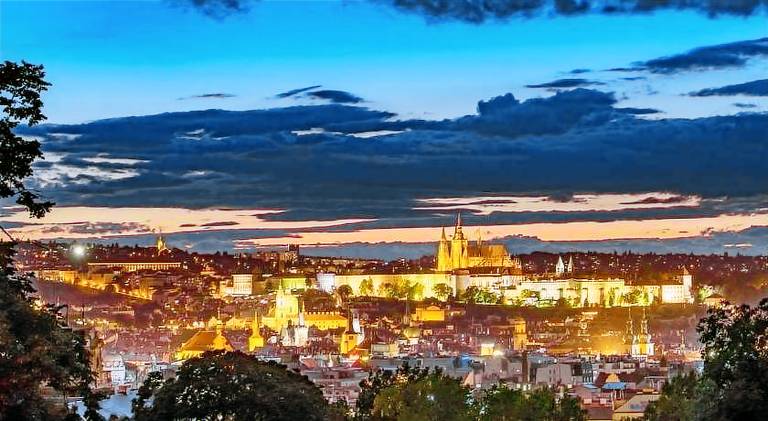 Best location in Prague! 4 bedrooms and super host! — photo 5