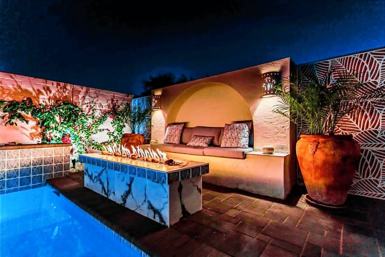 Family-oriented charming house with private pool | Pets are welcome — photo 3