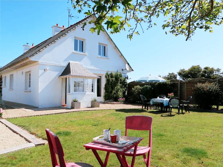 Ferienhaus mit Hund in Pleubian, Frankreich für max. 4 Personen