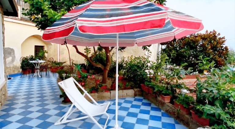 Rental apartment with pool — photo 4