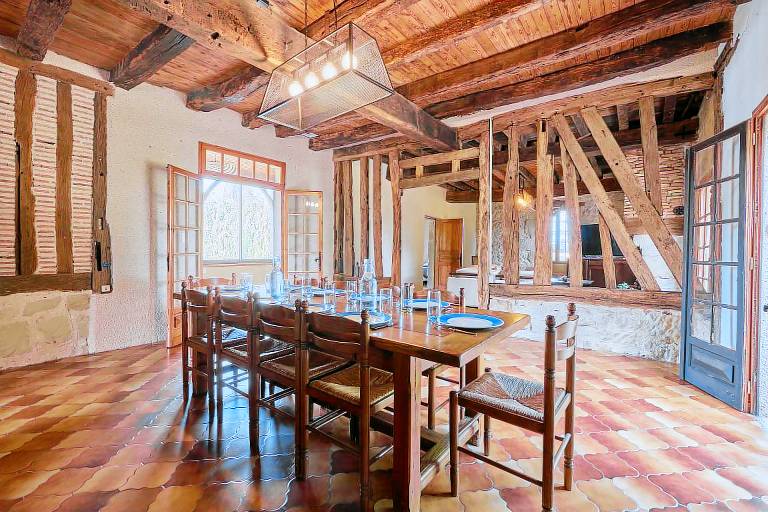 Family-oriented wonderful house with BBQ, garden & private pool | Pets are welcome — photo 3