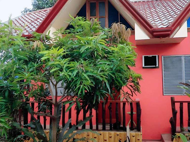 Villa Saturnina in Puerto Princesa