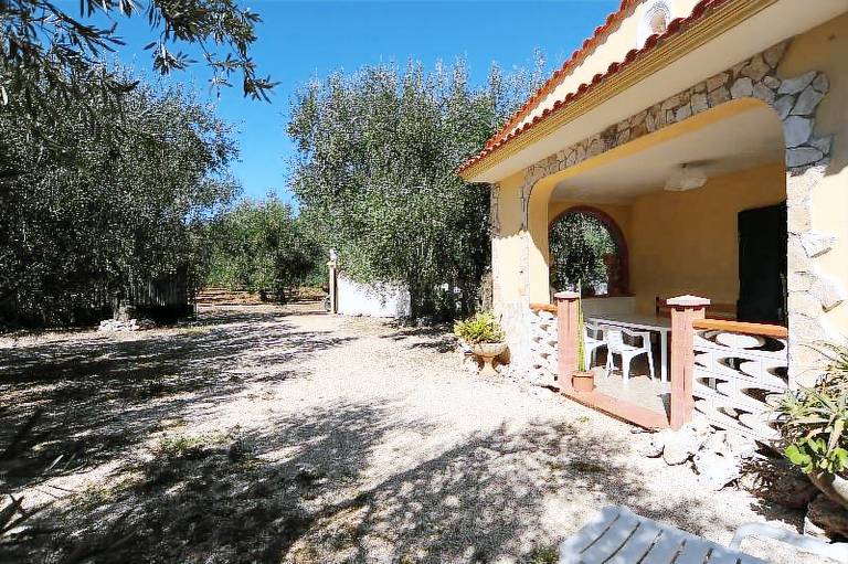 Child-friendly villa with yard, terrace & BBQ | Nature view | Dogs allowed — photo 2