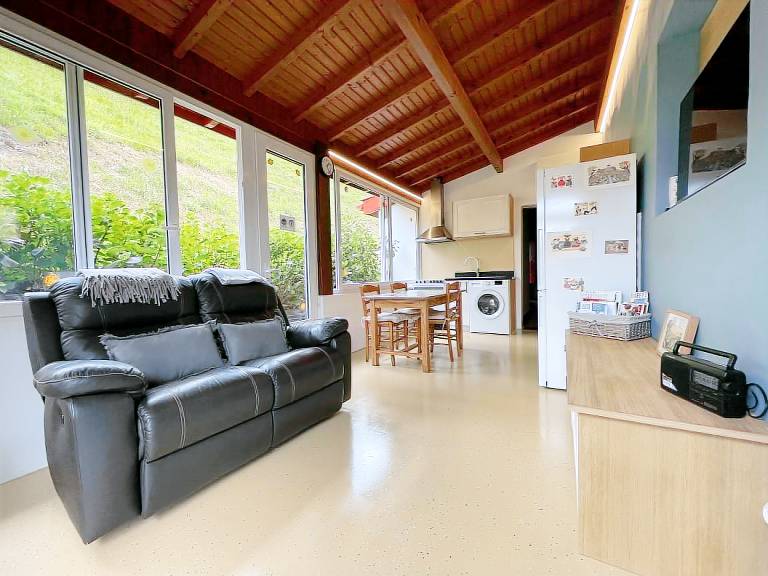 Fully equipped wonderful gite with terrace & yard | Pet-friendly — photo 5