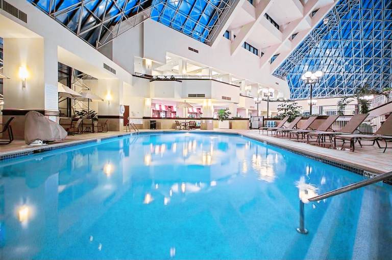 Crowne Plaza St Louis Airport by IHG