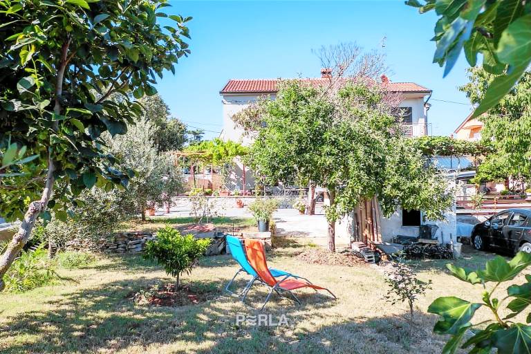 Rental apartment with garden, barbeque & patio | Dogs allowed — photo 3