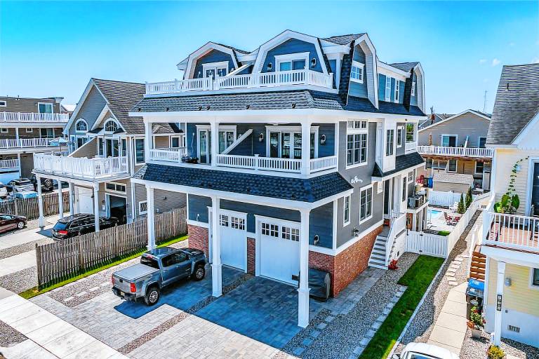 House Avalon