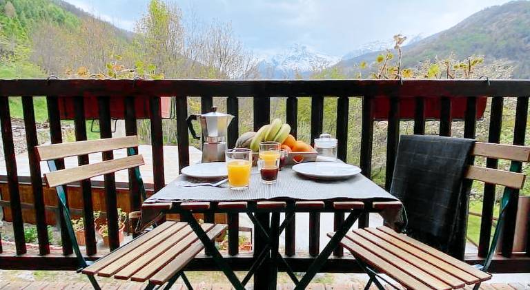 Rental apartment with garden & barbeque — photo 3