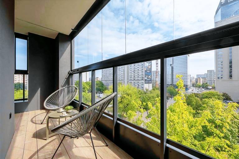 Family-oriented apartment with fast internet | Next to Palace of Culture and Science | Pets are welcome — photo 3