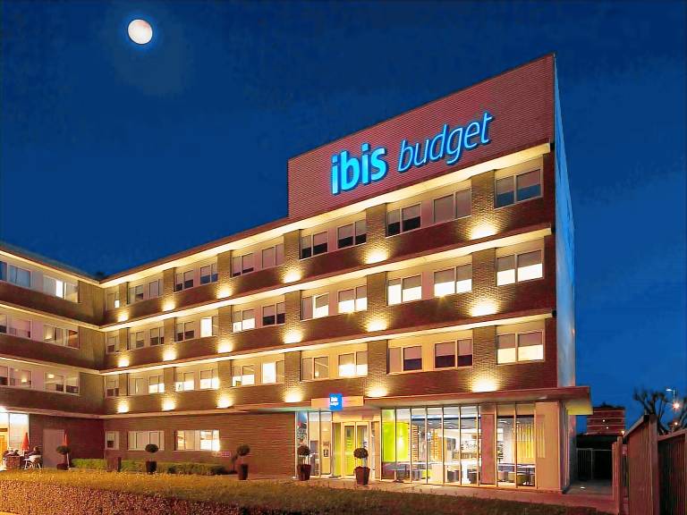 Ibis budget Aeropuerto Barcelona Viladecans — photo 2