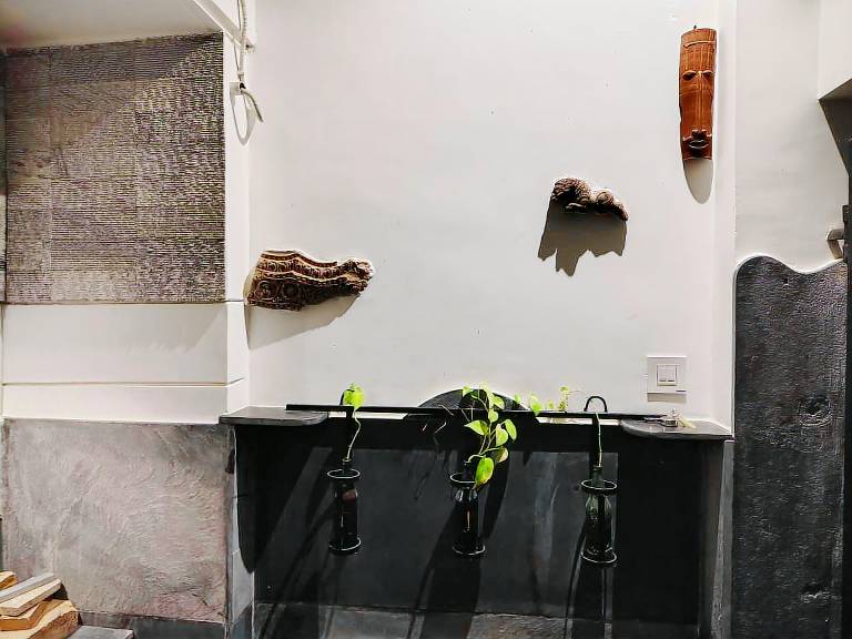 NIRMAN HOMESTAY 5 minutes walk to beach — photo 3