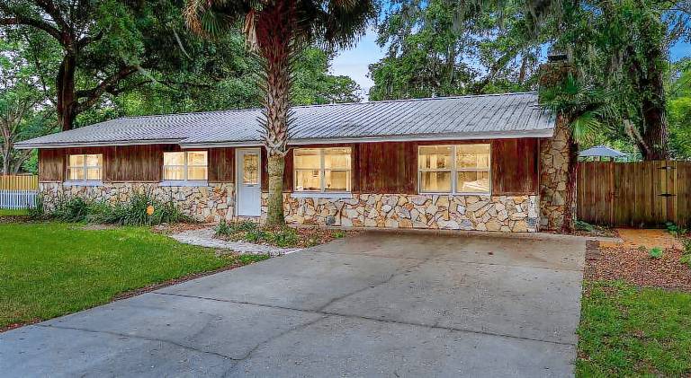 Pleasant vacation home | Pets allowed in Ocala, FL