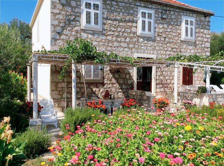 Apartman  Prapratno