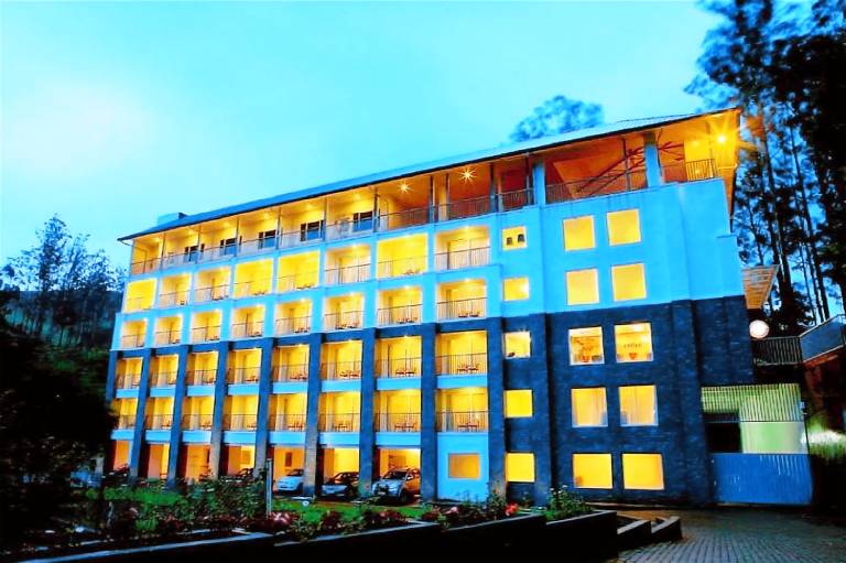 Resort  Munnar