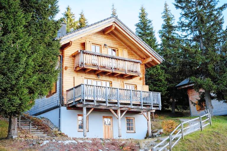 Vacation home with pool & sauna — photo 2